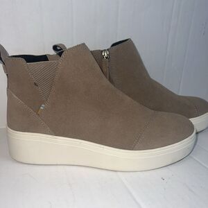TOMS Jamie Taupe Slip On Platform Womens Sneakers Casual Shoes Size 7